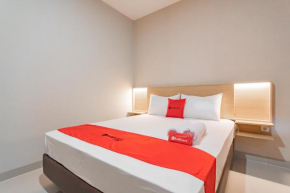 RedDoorz Plus @ Karapitan Street, Bandung Regency